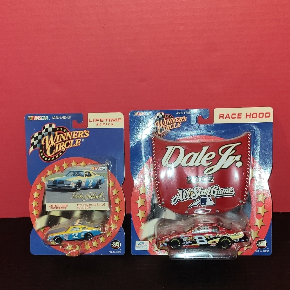 NASCAR DALE EARNHARDT SR & JR Toy Car Set - WINNERS CIRCLE DIE CAST